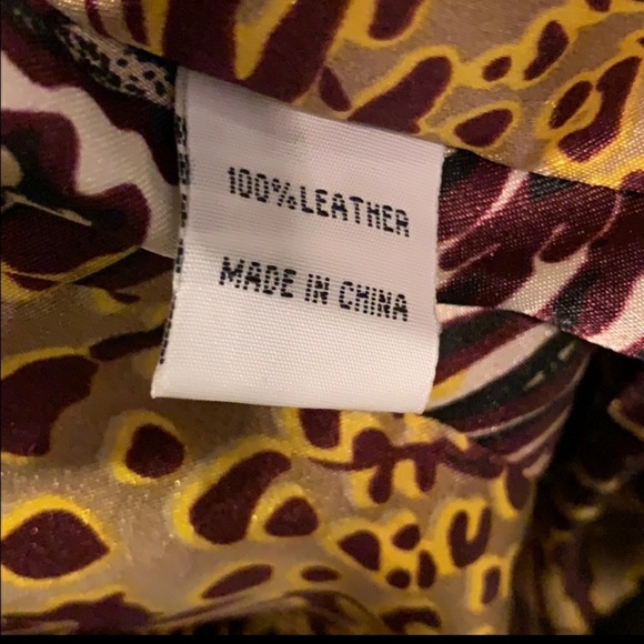 Cache Leather and Mink Coat - Picture 5 of 5